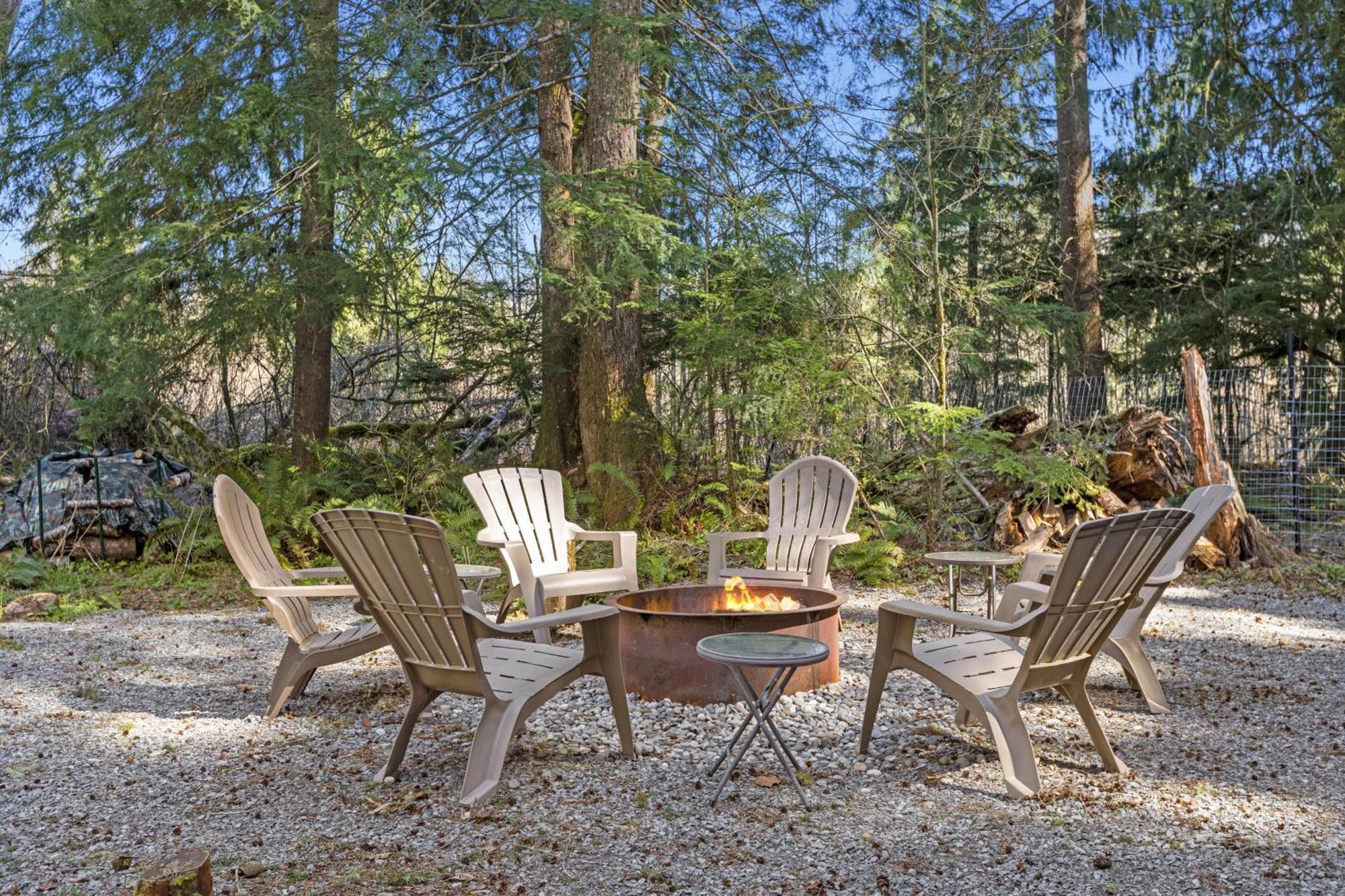 Hikers Haven With Hot Tub - Near Mt Rainier! Villa Ashford Eksteriør bilde