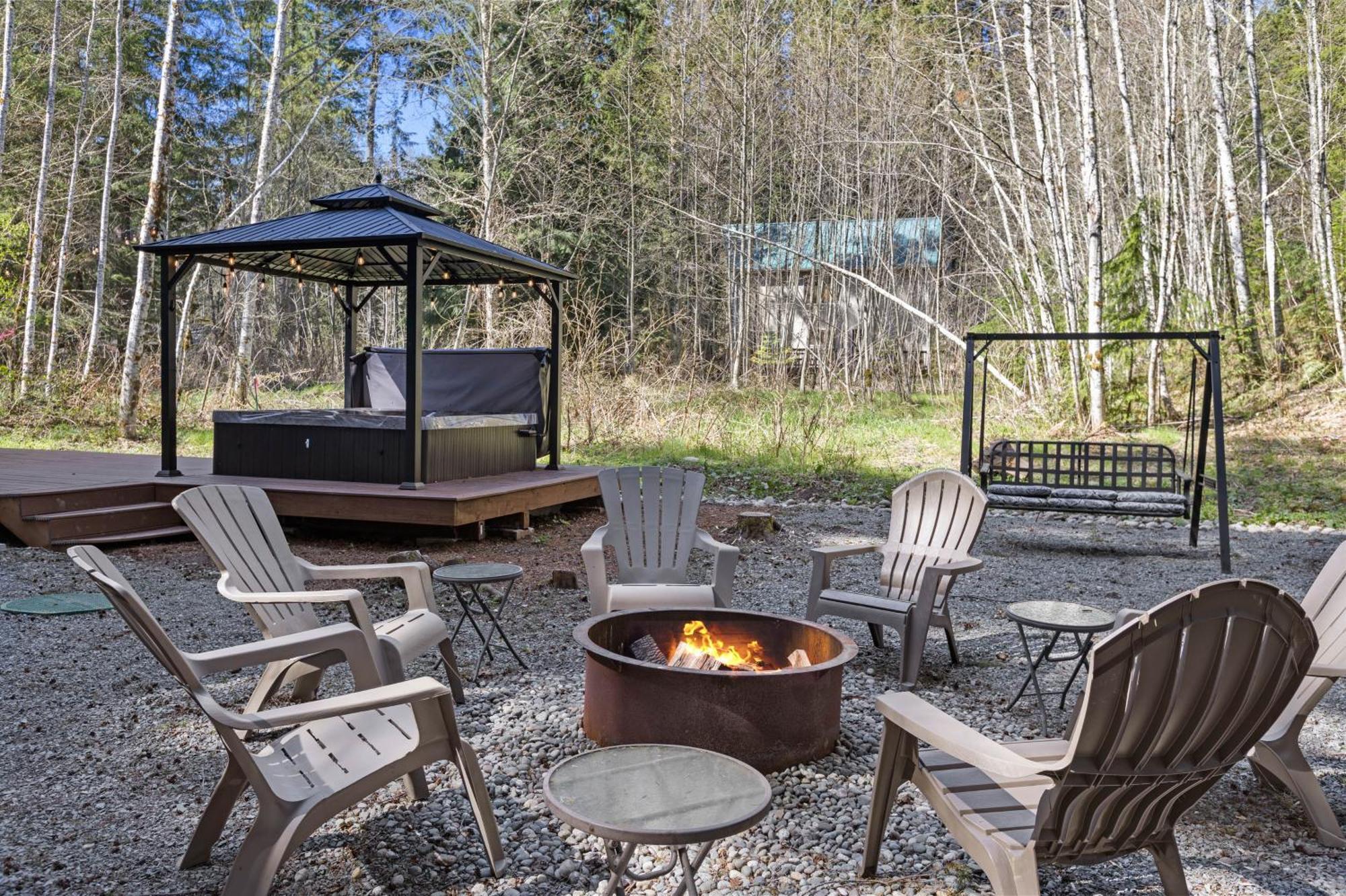 Hikers Haven With Hot Tub - Near Mt Rainier! Villa Ashford Eksteriør bilde